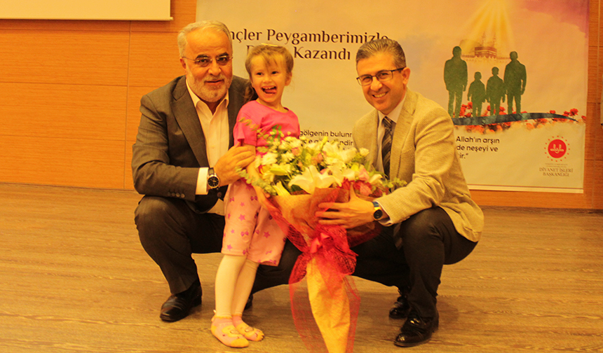 Aydın Burhan Işliyen 33