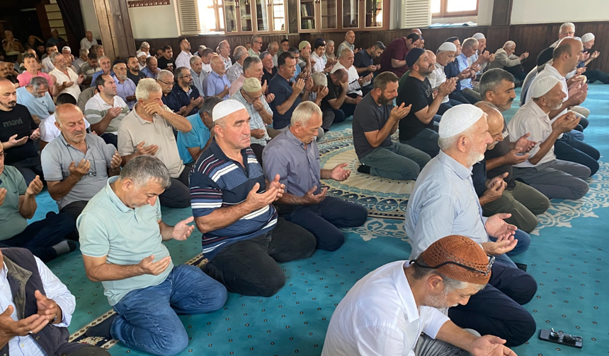 Espiye’de Şehitler Dualarla Anıldı 2