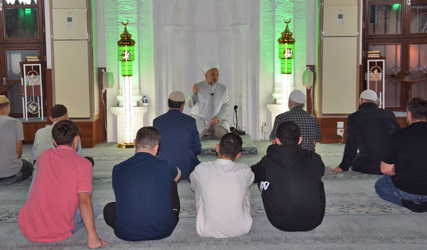 Müftü Kılıçbay Aile Insanın Ilk Okulu Ve En Güvenli Limanıdır 2