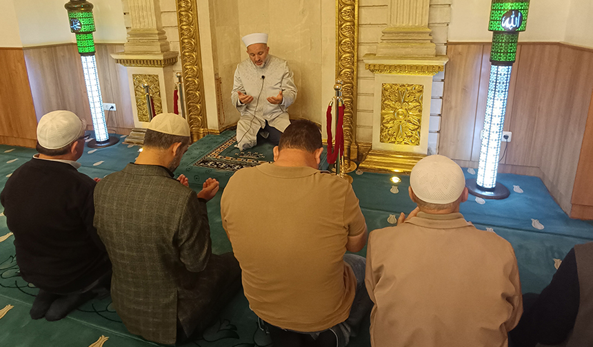 Müftü Kılıçbay Aziz Şehitlerimize Ve Kahraman Gazilerimize Minnettarız 4