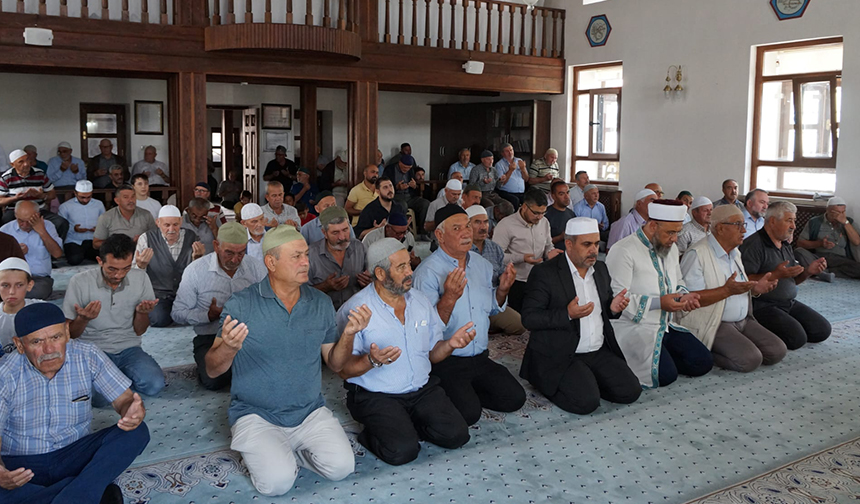 Seyitgazi Kuran 22