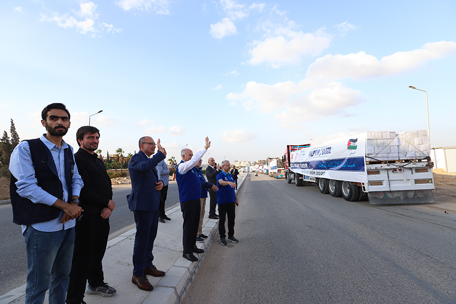 Türkiye Diyanet Vakfı, Gazze için Mısır’ın Ariş kentine 20 tır insani yardım gönderdi