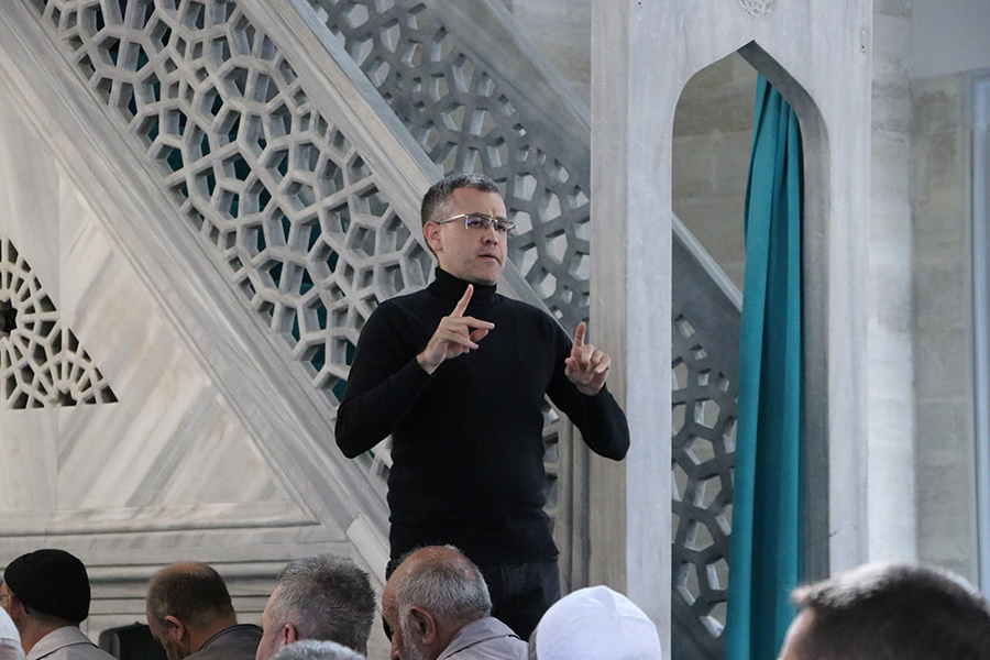 Tekirdağ’da işaret diliyle cuma dönemi