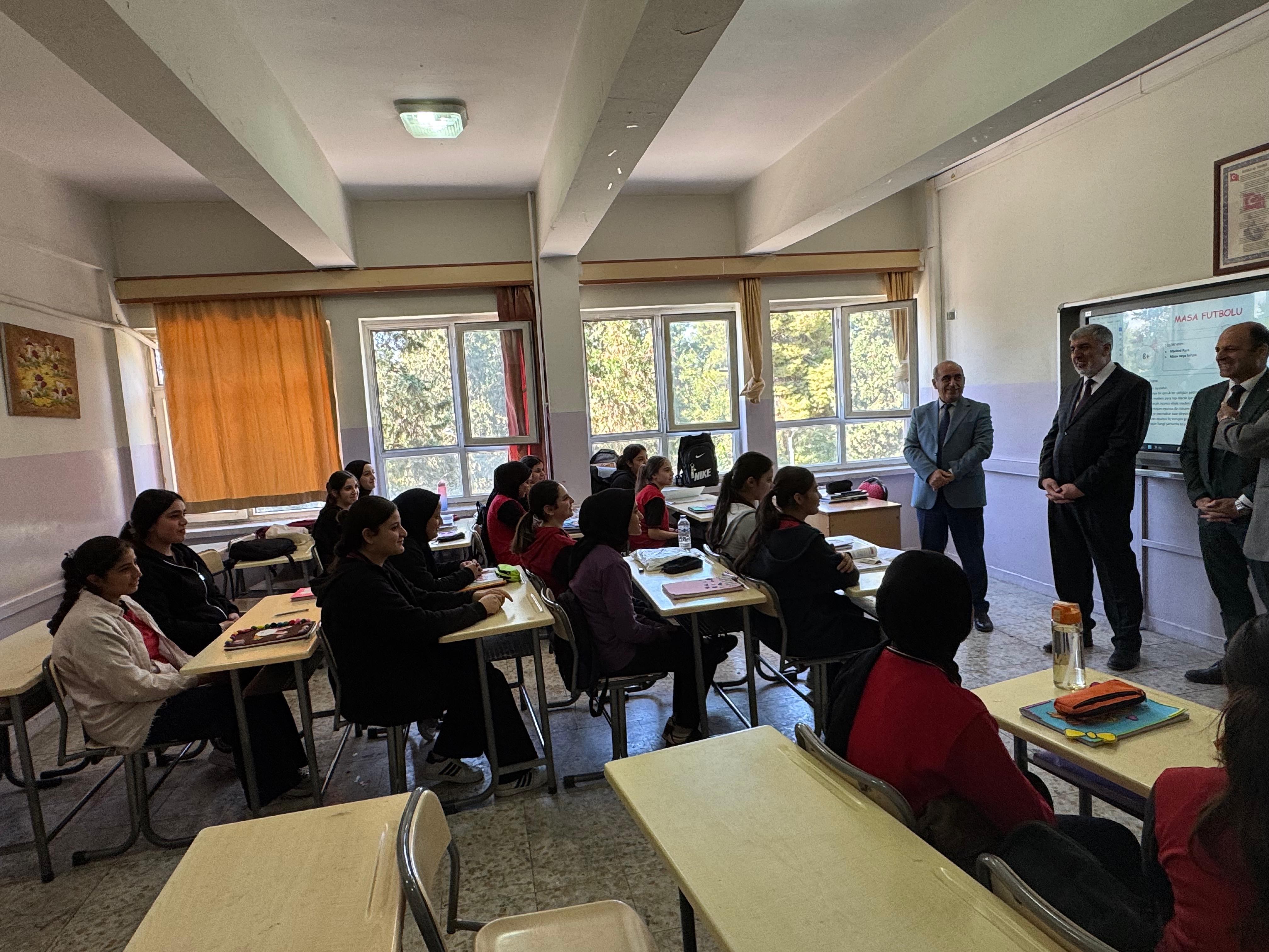 Birecik’te Aile Temalı Seminer Düzenlendi1
