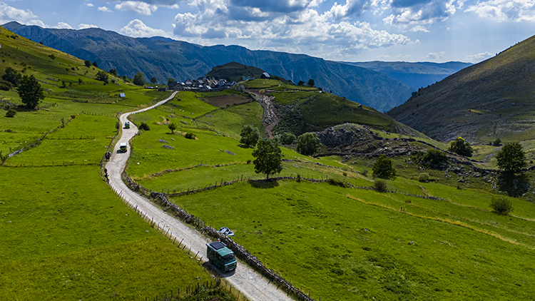 Bosna Hersek'te Teknolojiden Uzak, Doğasıyla Öne Çıkan Dağ Köyü Lukomir (6)