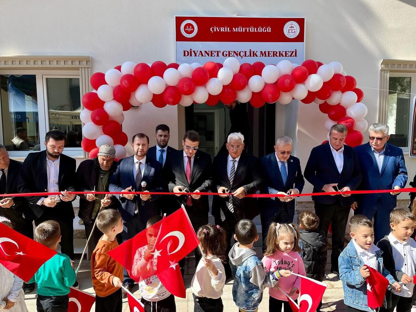 Çivril Diyanet Gençlik Merkezi Açıldı (1)