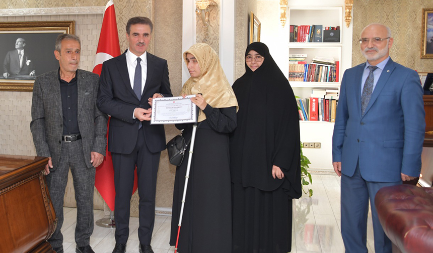 Gümüşhane Vali 22