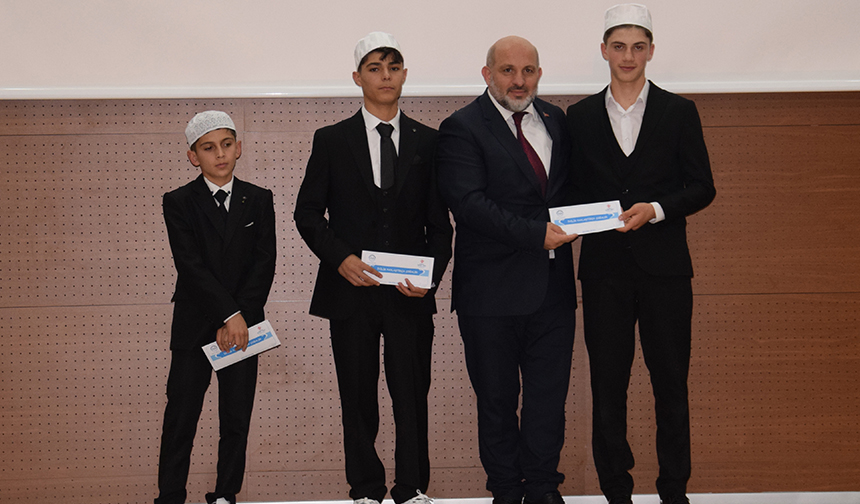 Kılıçbay Kur’an Bülbülleri Bir Incidir 14