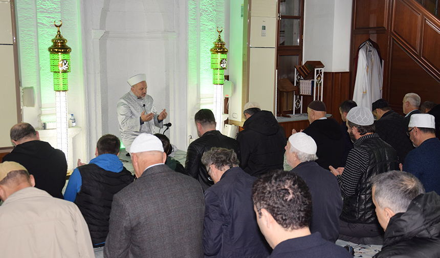 Müftü Kılıçbay Namaz Şükrün Tecellisidir 3