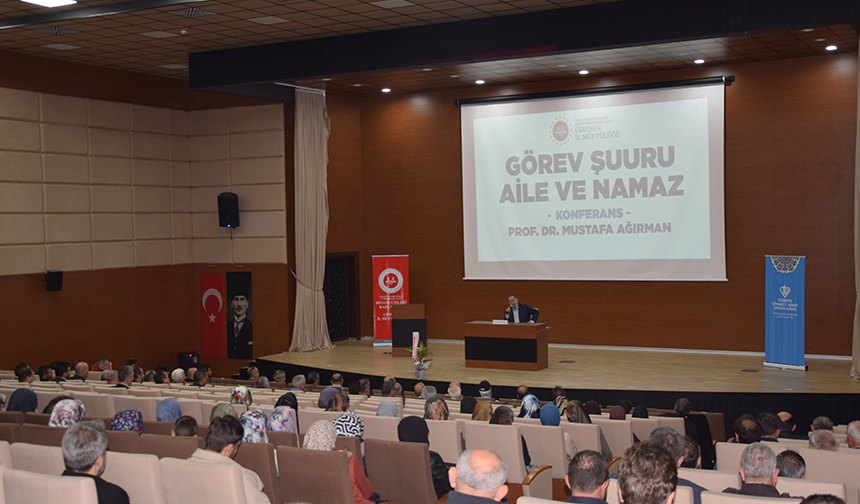 Prof. Dr. Ağırman Görev Şuuru, Peygamber Ahlakını Kuşanmakla Başlar 5