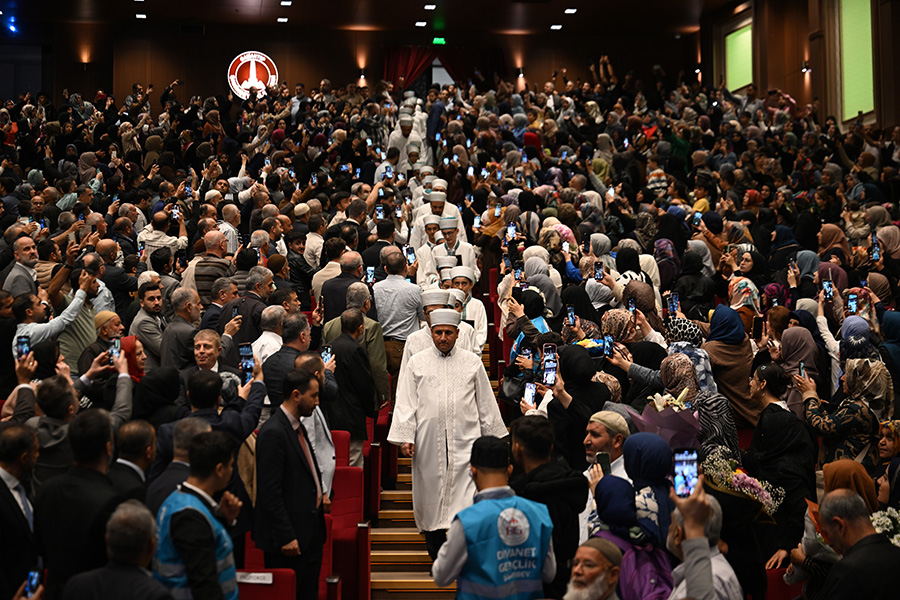 Gaziantep’te icazet alan 318 hafız umreye gönderilecek