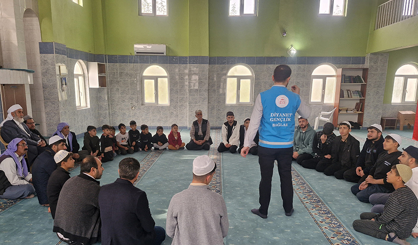 Kırsaldaki gençlerle manevi buluşma