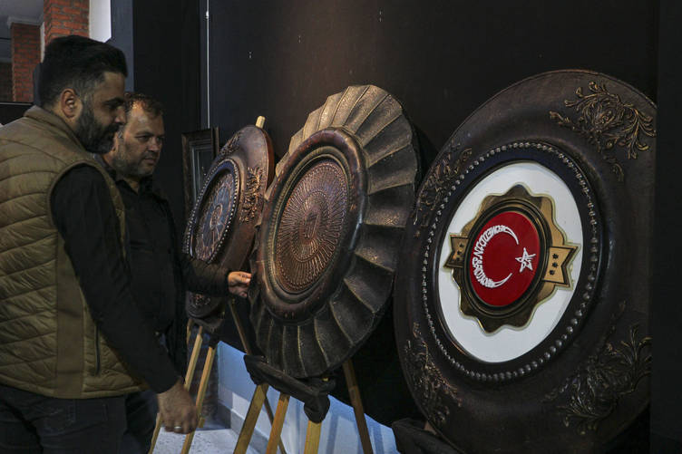 Başkentte Bakır Rölyef Ve Hat Sanatı Sergisi Açıldı (3)