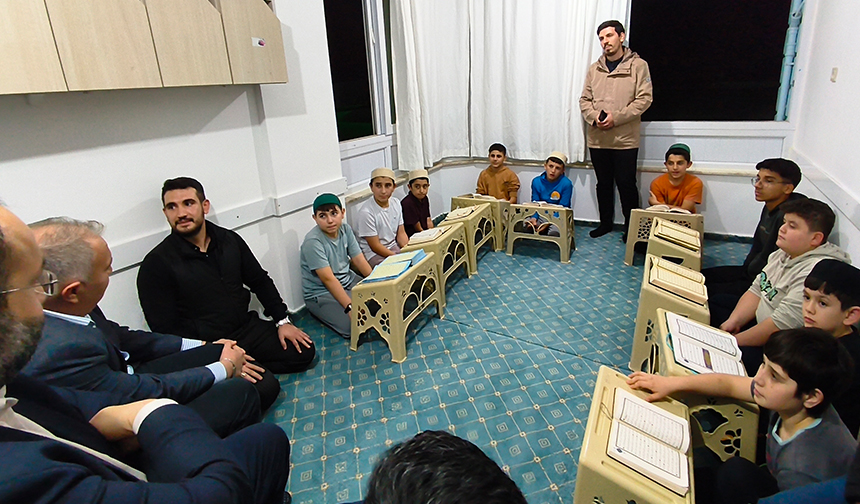 Kaymakam Duru Hafızlarla Buluştu 44