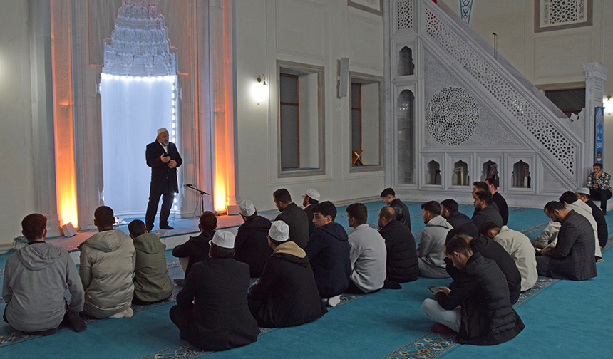 Müftü Kılıçbay Şehit Olmak, Hakikate Şahit Olmaktır 3