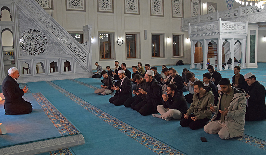 Müftü Kılıçbay Şehit Olmak, Hakikate Şahit Olmaktır 8