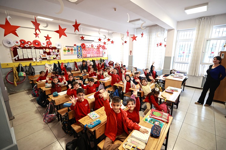 Okullarda Ara Tatil Sonrası Ilk Ders Zili Çaldı (3)