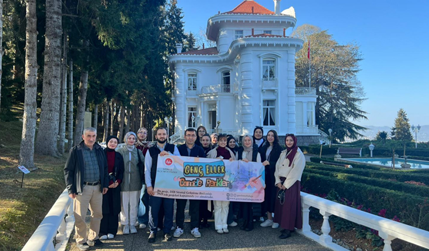 Üniversiteli Gençler Kültür Gezisiyle Moral Buldu 1