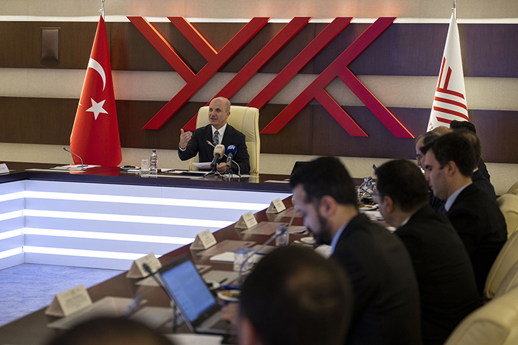 Üniversitenin 3 Yılda Bitirilebilmesine Ilişkin Uygulama Gelecek Yıl Hayata Geçirilecek 3