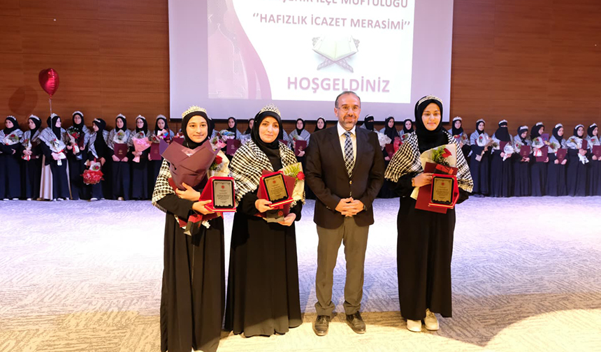 Yenişehir’de 91 Hafız taç giydi