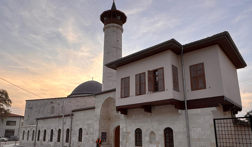 Habib-i Neccar Camii 3 yıl aradan sonra ilk cuma namazına hazırlanıyor
