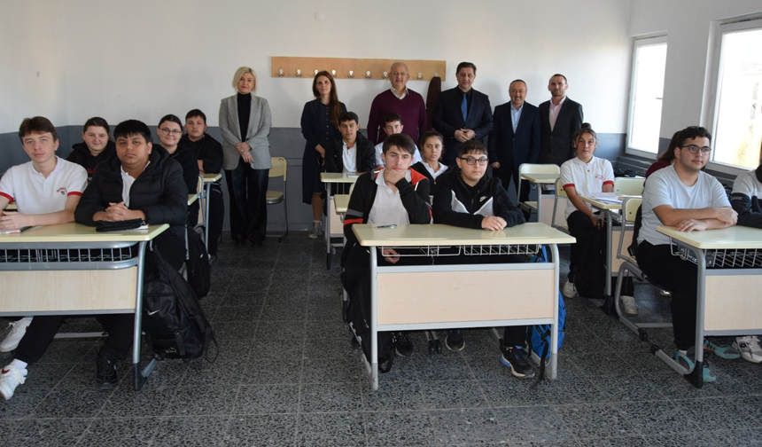 Espiye’de Başarılı Öğrenciler Ödüllendirildi 2