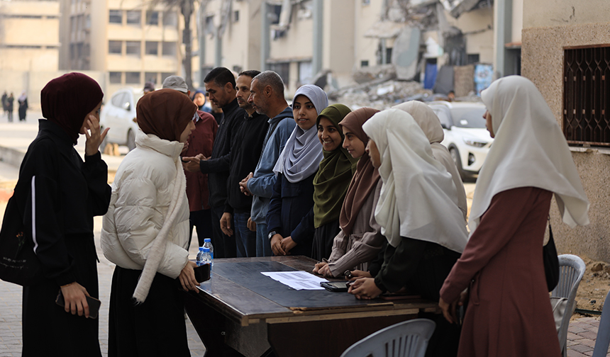 G A Z Z E İ S L A M Ü N İ V E R S İ T E S İ 33