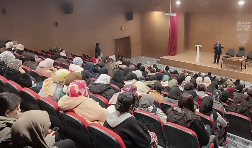 Hakkari Gençler Regaib 33