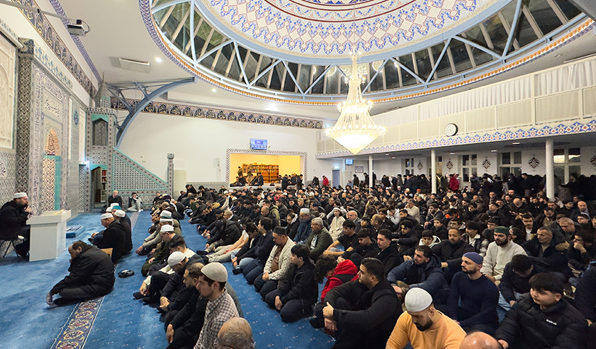 Hollanda Sabah Namazı 44