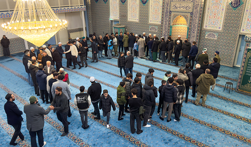 Hollanda Sabah Namazı 66