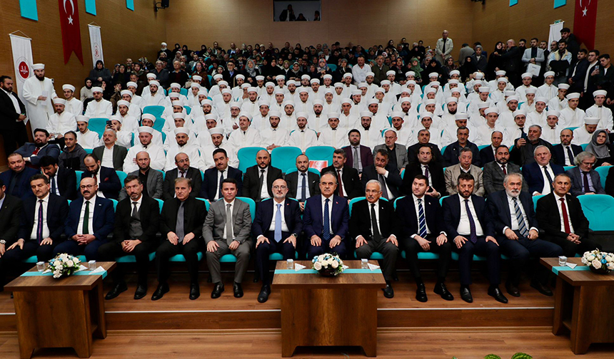 Kaan: 3 bin 805 aday din görevlimiz mezun oldu