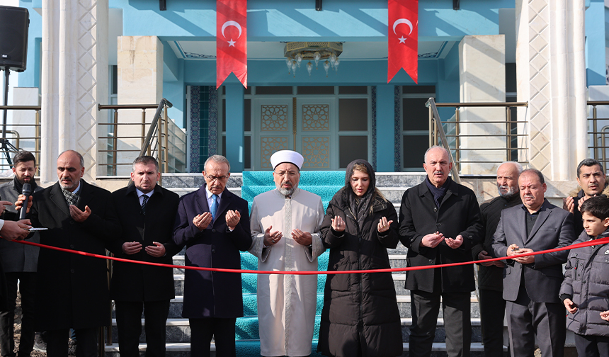 Başkan Arpaguş, Kubbet-üs Sahra Camii’nin açılışını yaptı