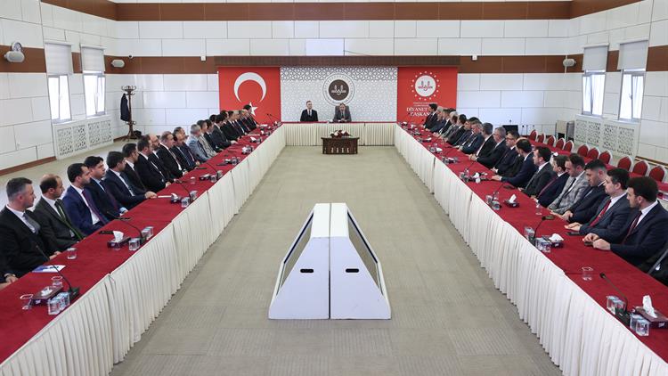 Prof. Dr. Arpaguş, “Rehberlik ve Teftiş Başkanlığı Toplantısı”na katıldı