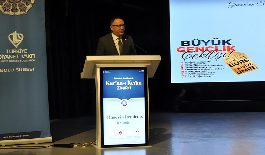 Bolu’da gençler Kur’an sofrasında buluştu