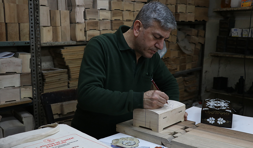 S E D E F U S T A S I 11