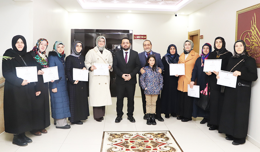 Sivas’ta “Talim ve Tashih-i Huruf Kursu” tamamlandı