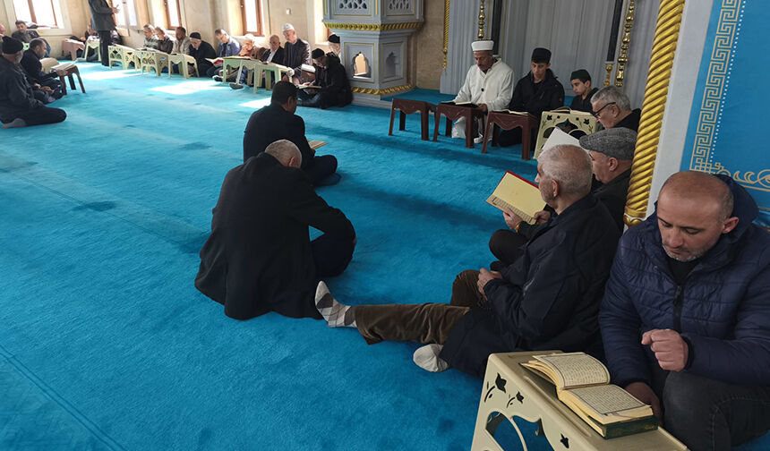 Hakkari Ramazan 33-1