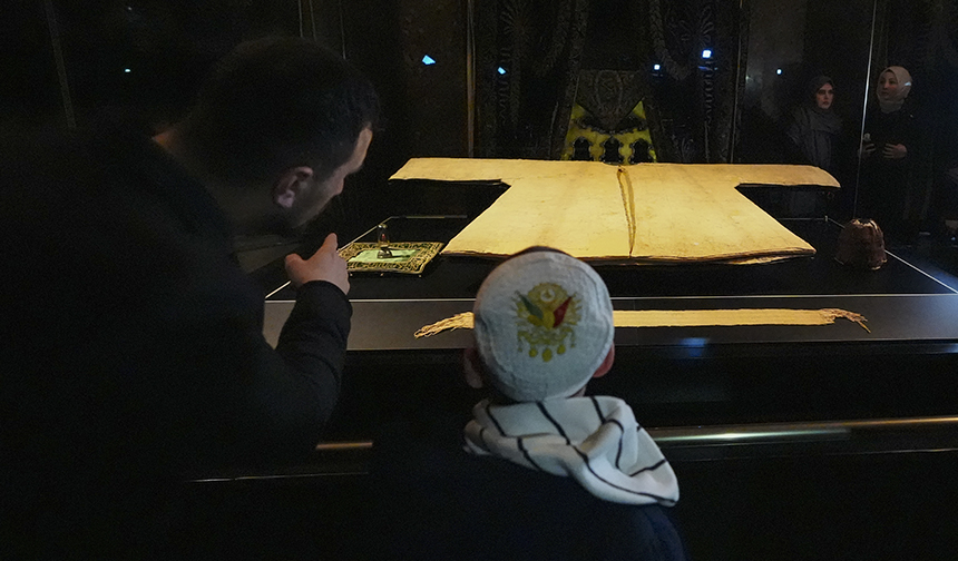 Hırka I Şerif Ziyarete Açıldı 33