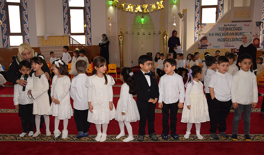 Minik Yüreklerden Ramazan Alayı 16