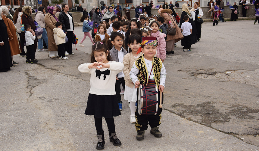 Minik Yüreklerden Ramazan Alayı 3