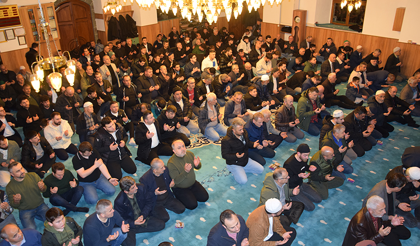 Müftü Kılıçbay Berat Gecesi Mağfiret Vesilesidir 11