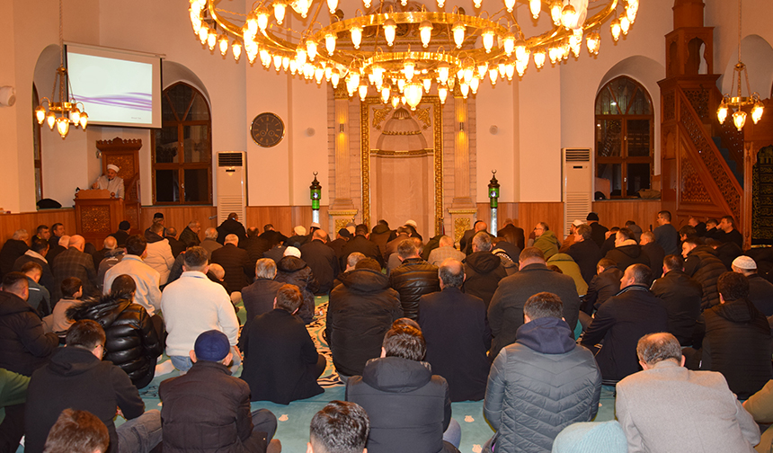 Müftü Kılıçbay Berat Gecesi Mağfiret Vesilesidir 4