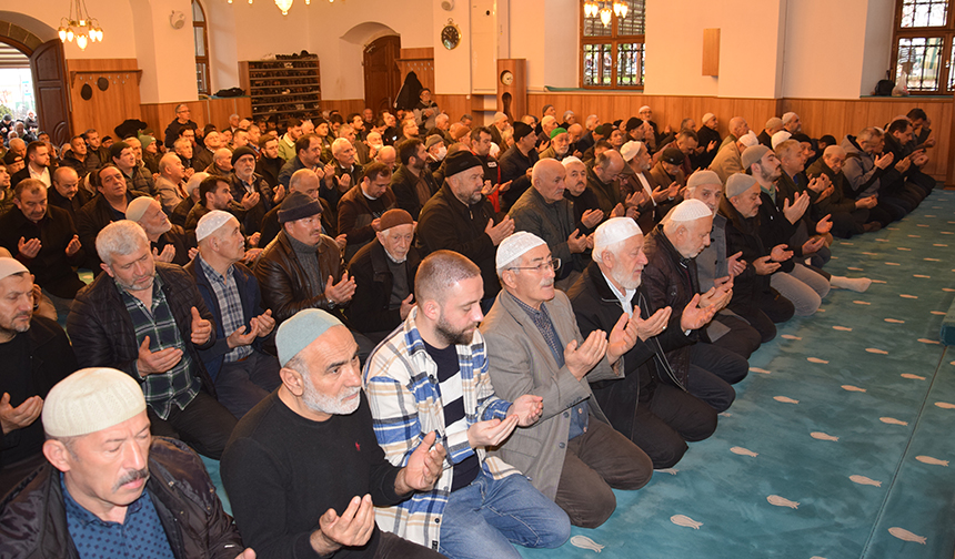 Oral Devlet Millet El Ele Tüm Yaralar Sarıldı 3