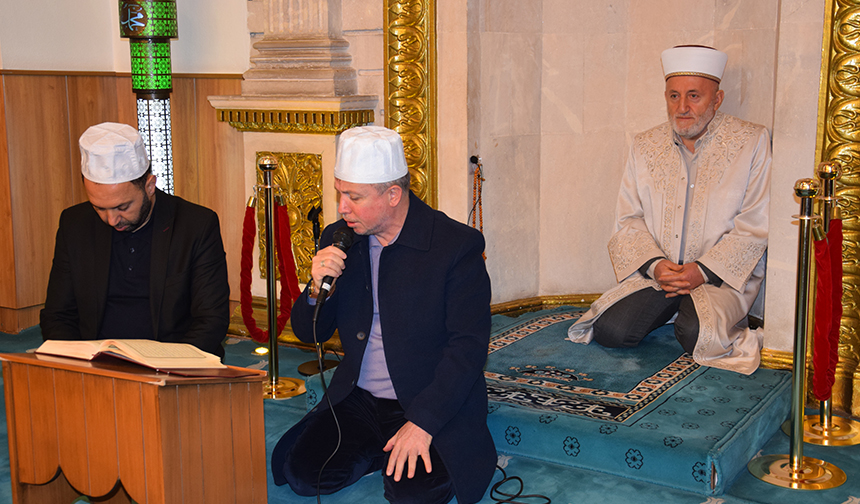 Oral Devlet Millet El Ele Tüm Yaralar Sarıldı 5