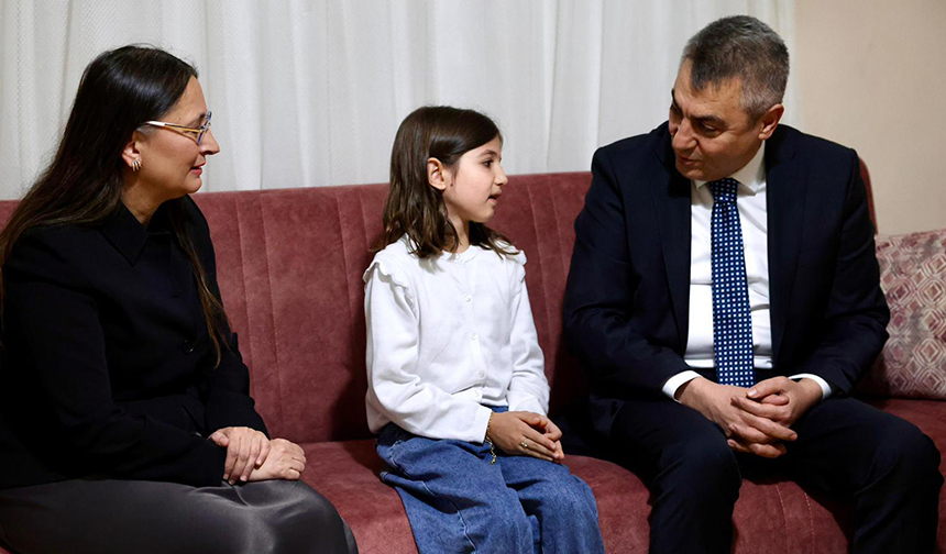 U M R E H A Y A L İ G E R Ç E K O L A C A K 22