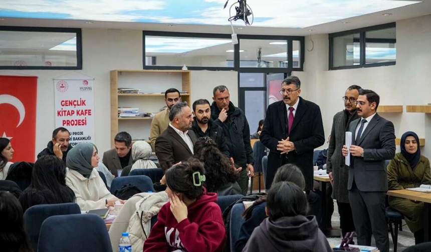 Vali Çelik Gençlik 11