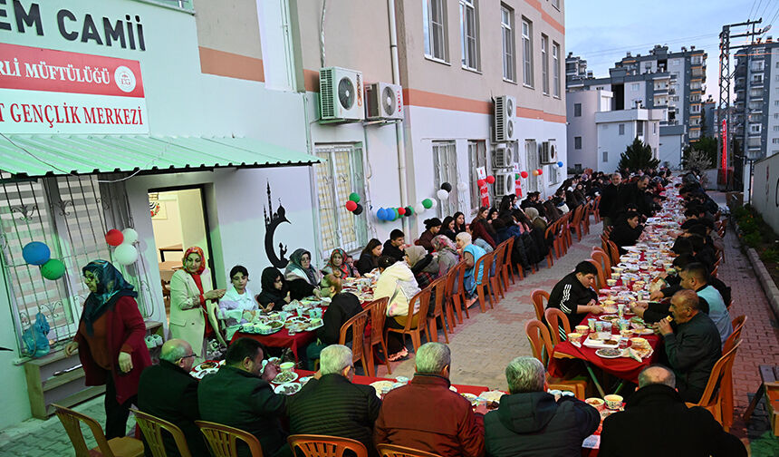 Camide Imece Usulu Iftar 11