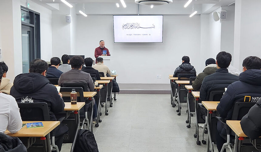 G Ü N E Y K O R E İ S L A M 22