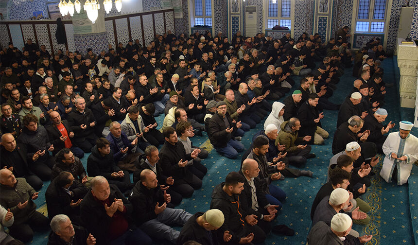 Giresun’da Vatandaşlar Bayram Sevincini Yaşadı 7