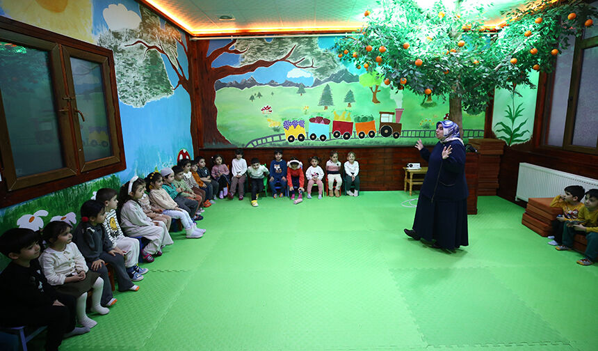 Kur'an Öğreticisi Özgül Kesenli 11